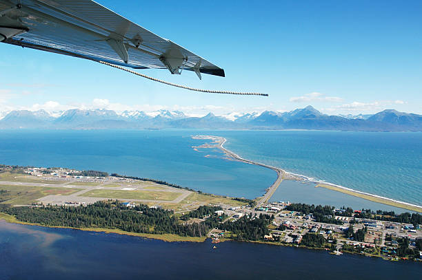 in prossimità dell'aeroporto di omero, alaska, usa - homer foto e immagini stock