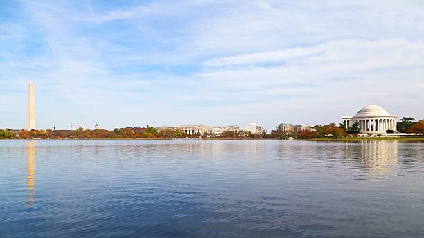 istock Washington Monument and Thomas Jefferson Memorial in the Fall. 490795540