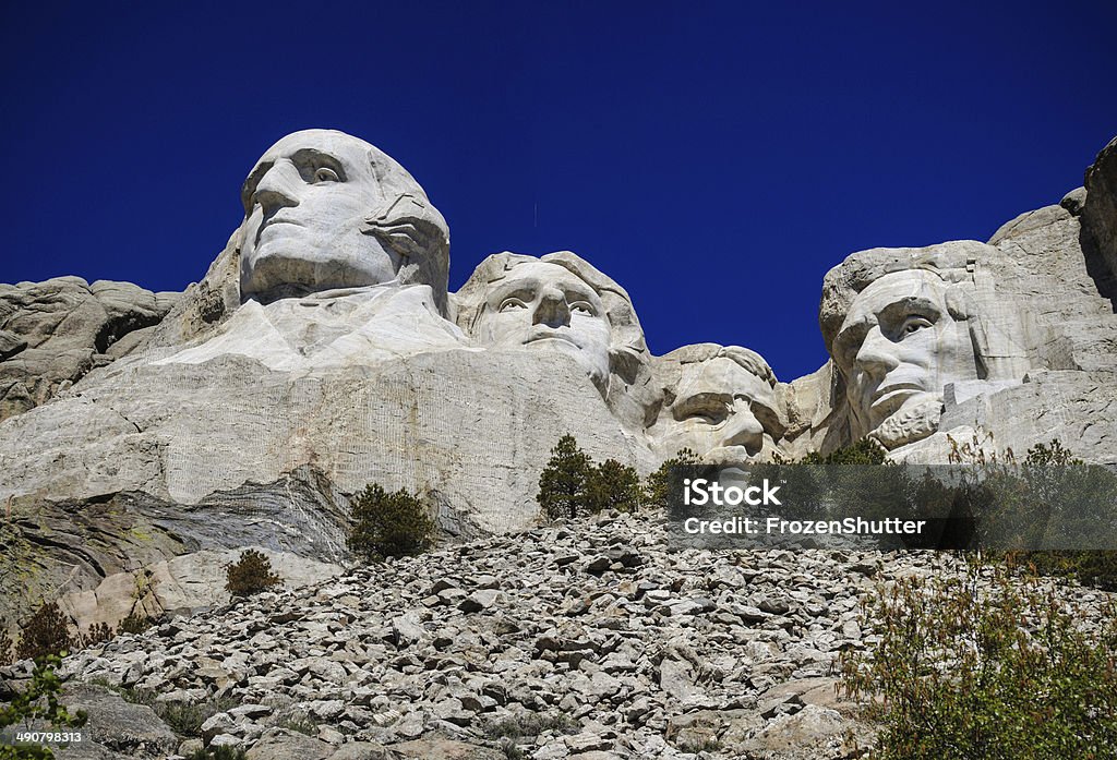 Quatro presidentes no Monte Rushmore em Dakota do Sul - Foto de stock de Dia dos Presidentes royalty-free