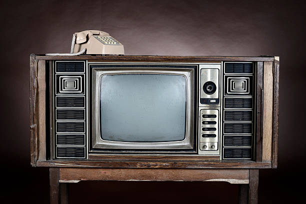 vintage televisor - tuning knob fotografías e imágenes de stock