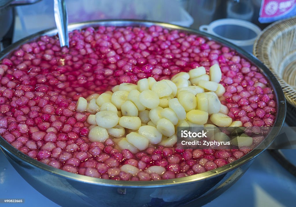 Tailandia dessert, Castagna d'acqua nel latte di cocco - Foto stock royalty-free di Adulazione