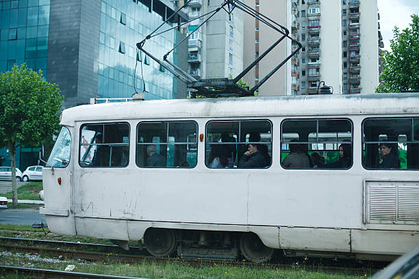 직원관리 떠나볼까 by 전기 트램 - railroad track cable car sarajevo electric vehicle 뉴스 사진 이미지