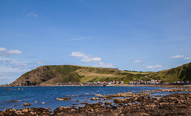 istock Crovie small Coastal Village 490880556