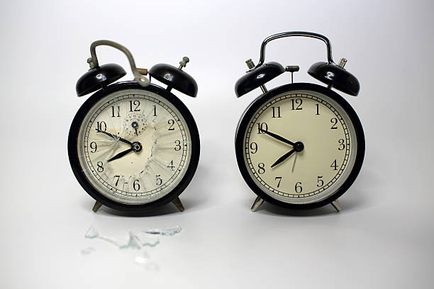 Clock Brek 70+ Broken Clock Alarm Clock Crushed Stock Photos, Pictures & Royalty ...