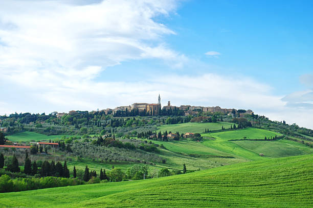 istock Skyline of Pienza 490927999