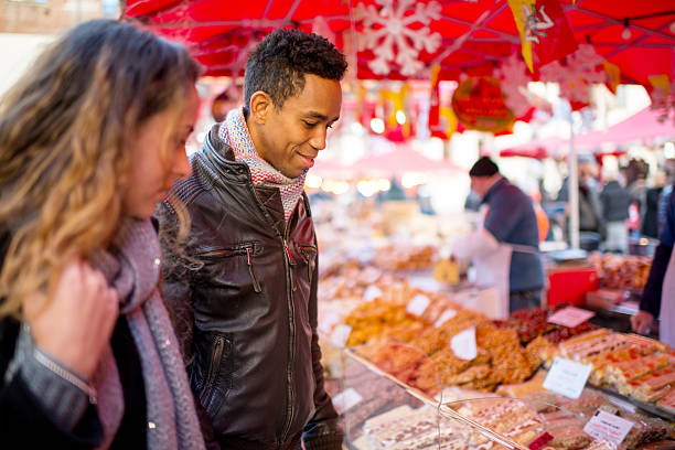 istock Young Couple visiting Christmas Market in Milan 490936232