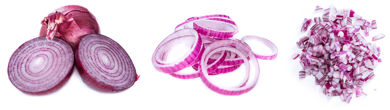 Red Onions (isolated on pure white background)