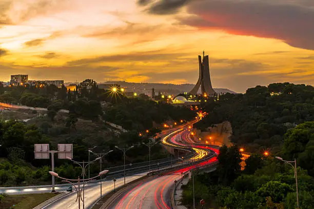 he Martyr's Memorial or Martyr's Shrine is a monument to the dead overlooking the city of Algiers, erected in 1982 on the occasion of the 20th anniversary of the independence of Algeria, in memory of the dead of the war of independence.