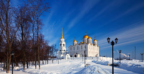 istock Assumption cathedral  at Vladimir in winter 491066861