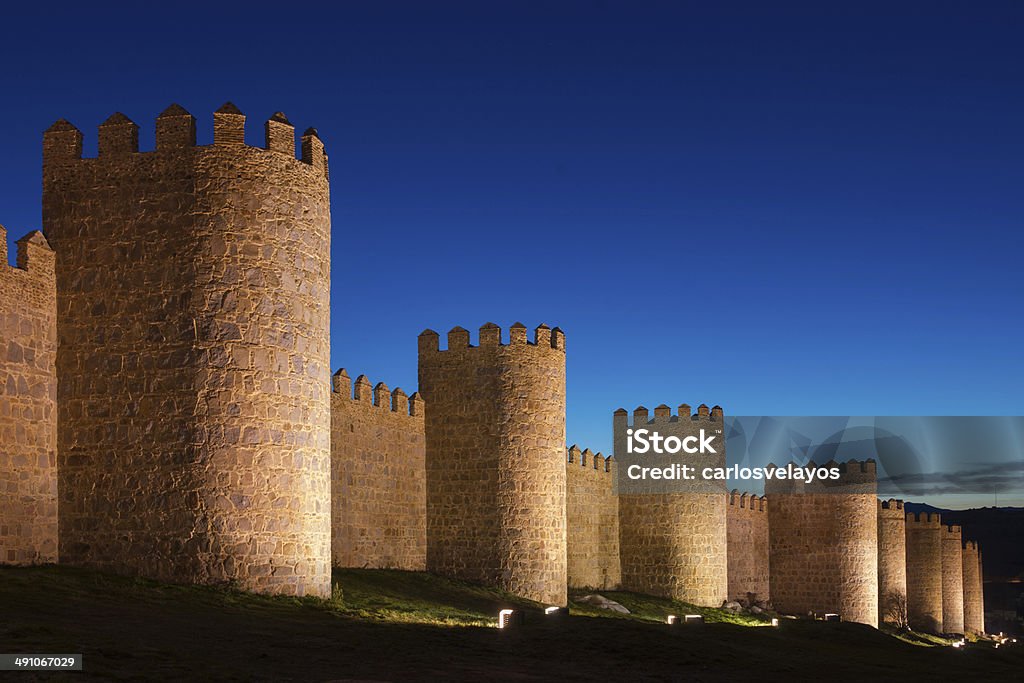 Стены Авила (Испания) - Стоковые фото Авила роялти-фри