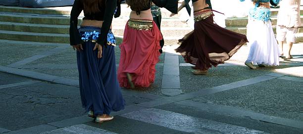 istock Oriental Dancing girls 491073924
