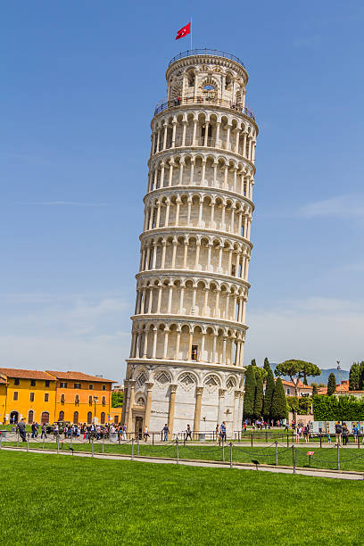 istock Leaning tower and Pisa cathedral in a summer day 491089182