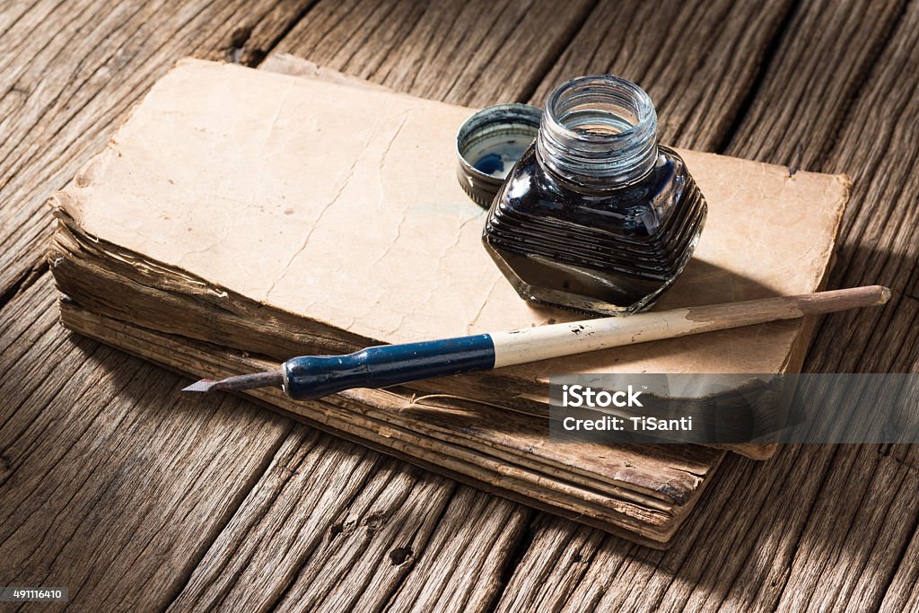 Inkwell And Dip Pen Stock Photo - Download Image Now - 2015, Antique, Book  - iStock