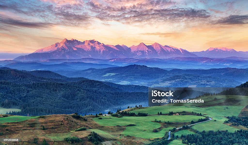 スロバキアとポーランド田園地帯、Tatras - スロバキアのロイヤリティフリーストックフォト