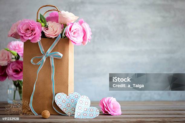 Love Background With Roses Flowers And Bow Stock Photo - Download Image Now - 2015, Art, Art And Craft