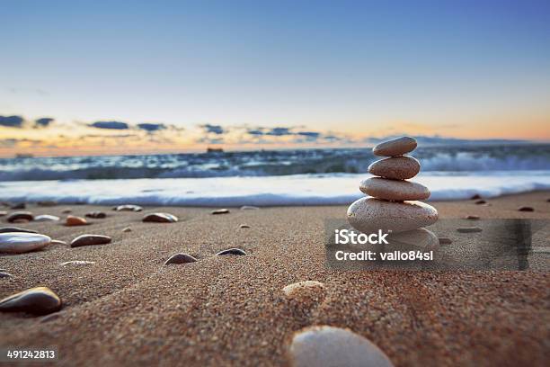 Stones Balance Stock Photo - Download Image Now - Zen-like, Stone - Object, Beach