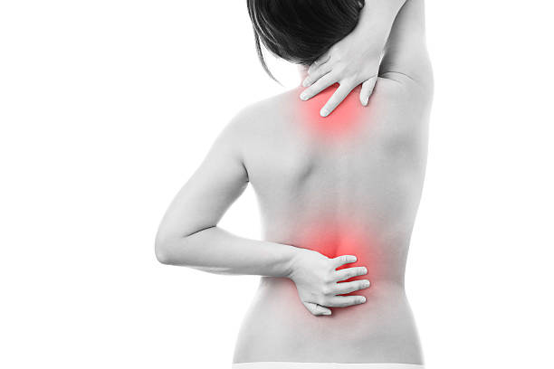 dor nas costas de mulheres - stretching chiropractor alternative medicine human muscle - fotografias e filmes do acervo