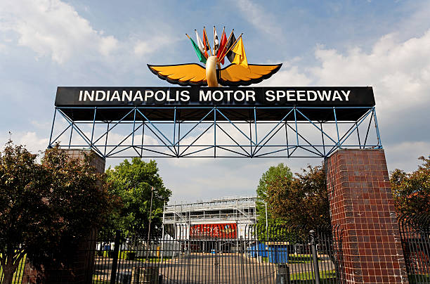 Indianapolis Motor Speedway Indianapolis, Indiana, USA – June 5, 2013: An entrance to the Indianapolis Motor Speedway located in Indianapolis. The motorsports racetrack is home to the famed Indianapolis 500 and Brickyard 400 races. stock car photos stock pictures, royalty-free photos & images