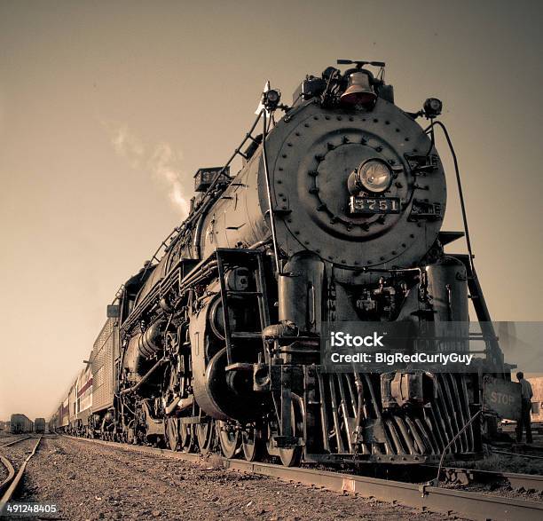 Foto de Vapor e mais fotos de stock de Trem - Trem, Locomotiva a vapor, Fora De Moda - Estilo