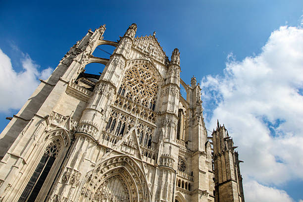 catedral de beauvais - beauvais imagens e fotografias de stock