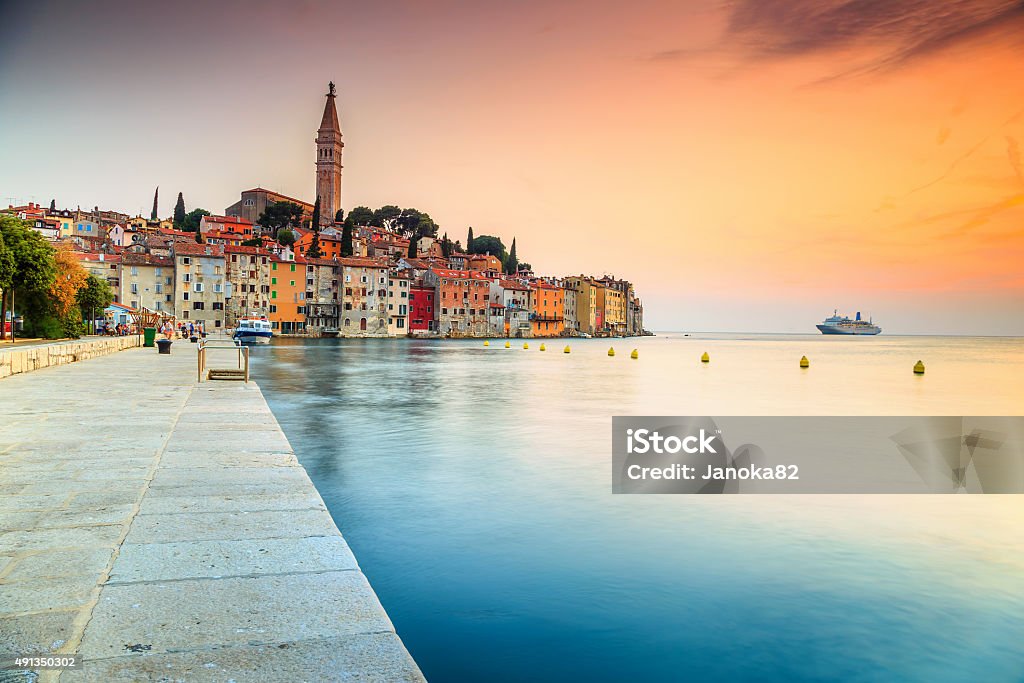 Atemberaubenden Sonnenuntergang in Rovinj Altstadt von Istrien region, Kroatien, Europa - Lizenzfrei Kroatien Stock-Foto