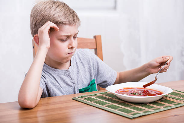 cremige tomatensuppe - eating obsessive child toddler stock-fotos und bilder