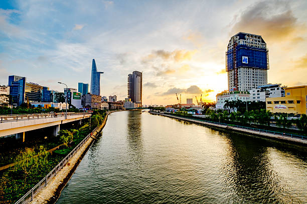istock Sunset view from Calmet bridge at Ho Chi Minh City. 491427772