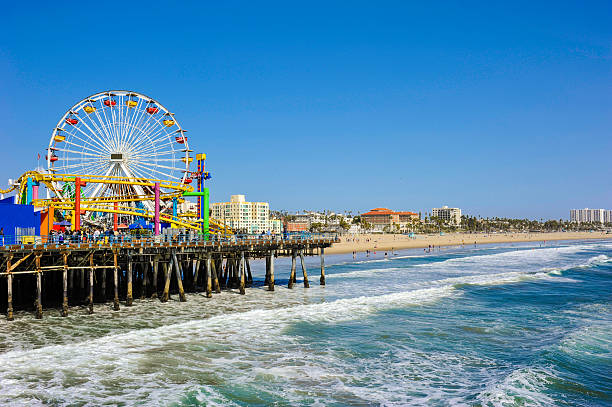 pier de santa mônica - santa monica beach imagens e fotografias de stock