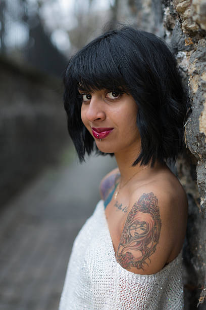 istock Parisian girl 491453023