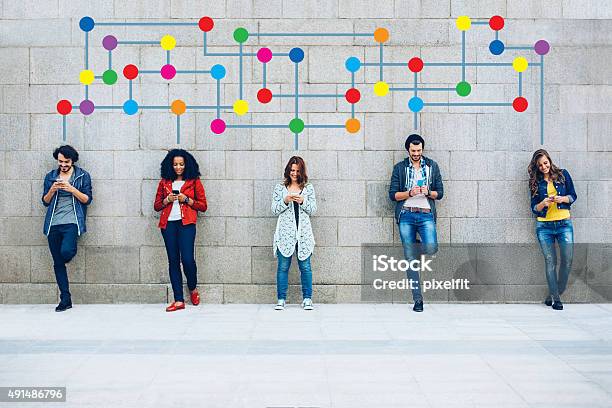 Farbe Soziales Netzwerk Stockfoto und mehr Bilder von Gemeinschaft - Gemeinschaft, Soziales Netzwerk, Verbindung