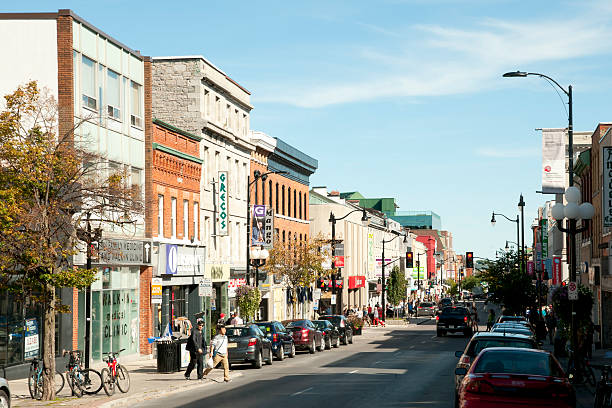 Kingston - Canada Kingston, Canada - September 20, 2015: City scene on Princess street which is the main retail street of downtown Kingston kingston ontario photos stock pictures, royalty-free photos & images