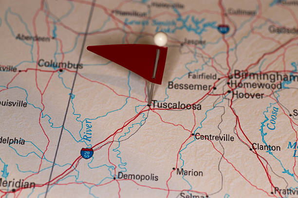 tuscaloosa, alabama, états-unis-villes de série sur la carte - university of alabama at tuscaloosa photos et images de collection