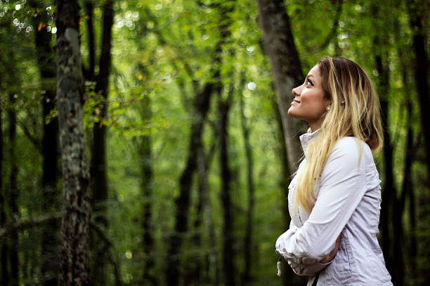 istock Girl Looking at The Sky 491518075