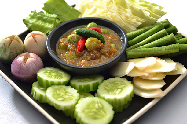 タイ料理は多くの野菜とチリソースがけ、タイのスパイス - thai culture food ingredient set ストックフォトと画像