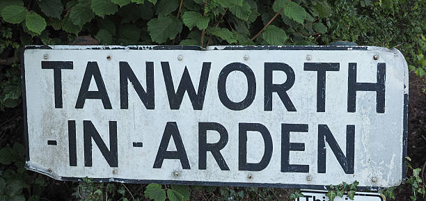istock Tanworth in Arden sign 491647986