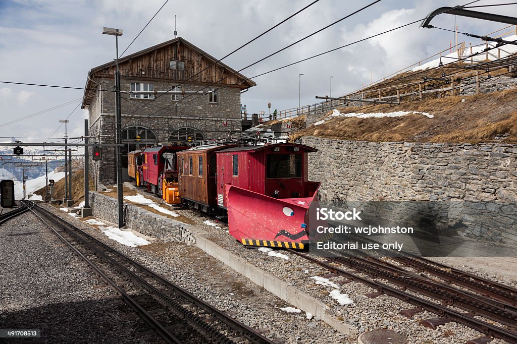 Stazione Eigergletscher Svizzera - Foto stock royalty-free di Alpi
