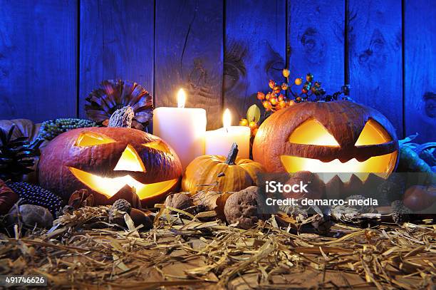 Halloween Pumpkins Foto de stock y más banco de imágenes de 2015 - 2015, Anochecer, Aterrorizado