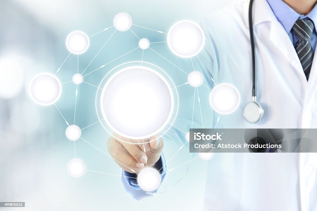 Arzt hand berühren leeren Kreis-Netzwerk für virtuellen Bildschirm - Lizenzfrei Gesundheitswesen und Medizin Stock-Foto