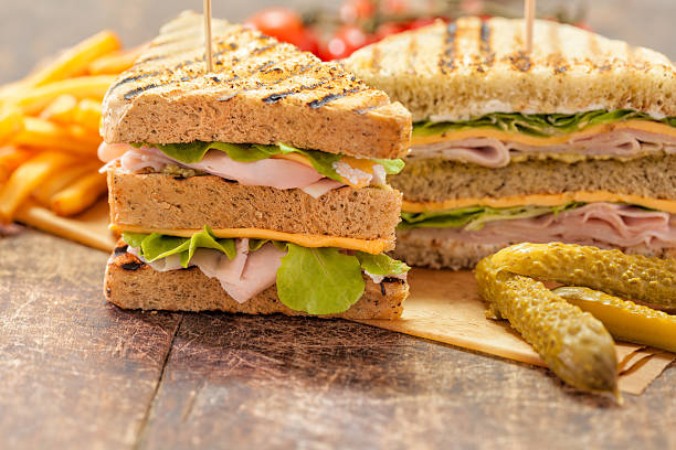 club sandwich - club sandwich sandwich french fries turkey foto e immagini stock