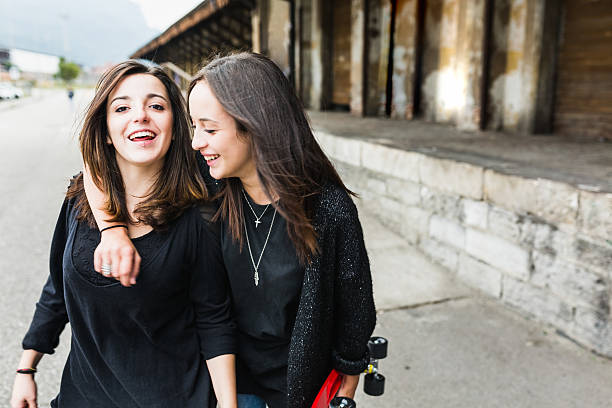 istock Girls friends hugging 491836540