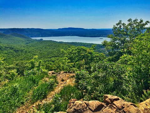 A beautiful shot of the Hudson River from the summit of Mt. Beacon (1,600 feet), in upstate New York. 