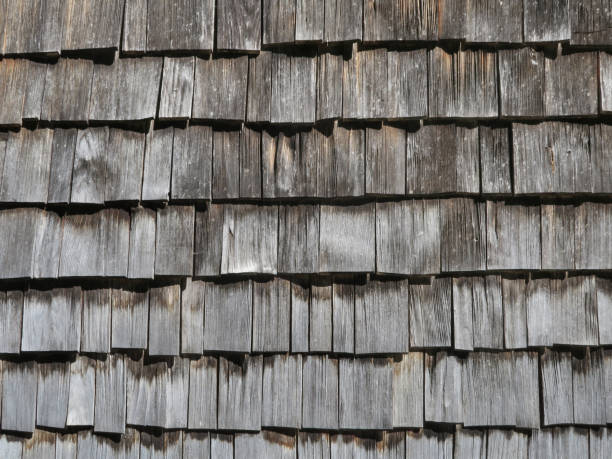 istock Wooden shingles at an alpine hut 491875300