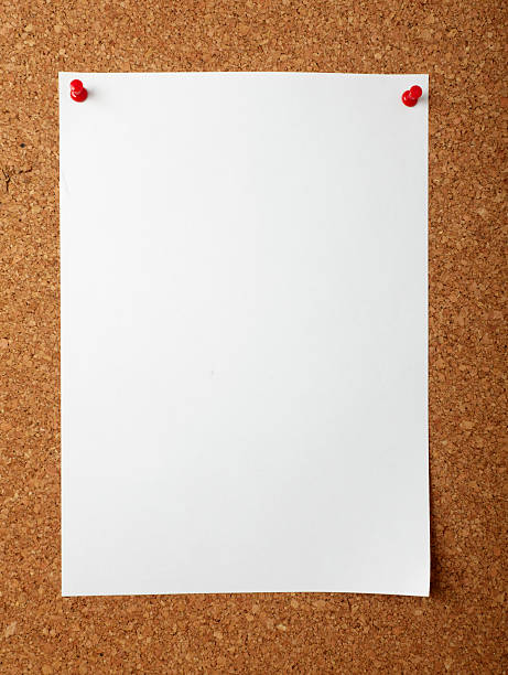 пустой гранж бумага использовать в разложенном виде знаков - bulletin board office blank vertical стоковые фото и изображения