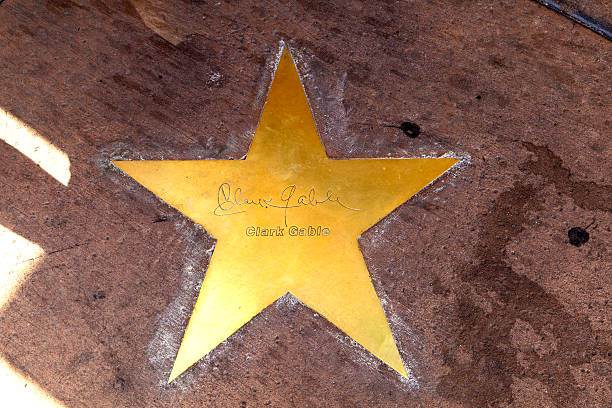 estrella de clark gable en la acera en phoenix, arizona. - gable fotografías e imágenes de stock