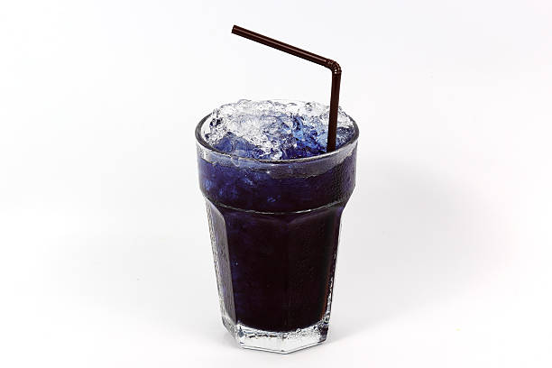 istock Ice pigeonwings herbal drink 491915979