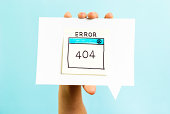 internet-fehler-404-seite-nicht-gefunden-auf-blauem-hintergrund.jpg?b=1&s=170x170&k=20&c=Vu1feVogDZNJOLW1TeWFr73LyrCSD3ZMaz3CplDcb5A=