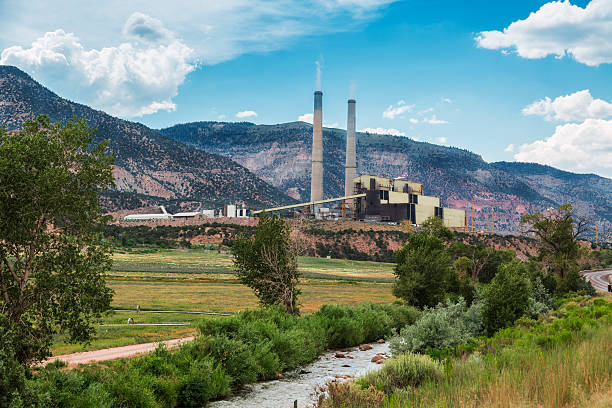 istock Coal Burning Power Plant in Central Utah 492032284