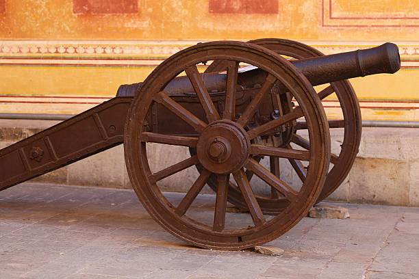istock Cannon in Amber fort 492040622