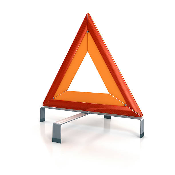 podział trójkąt ostrzegawczy na białym tle -clipping ścieżka - warning triangle triangle car warning sign zdjęcia i obrazy z banku zdjęć