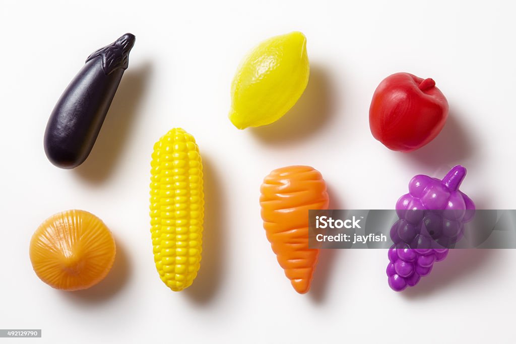 Frutta E Verdura Giocattoli - Fotografie stock e altre immagini di  Giocattolo - Giocattolo, Frutta, Plastica - iStock